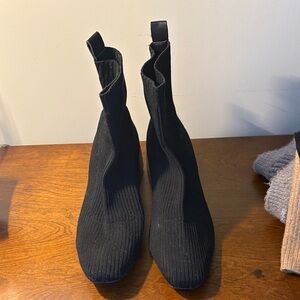 Dolce Vita Black Ankle Booties